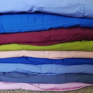 9 pairs of Reina Scrubs XS